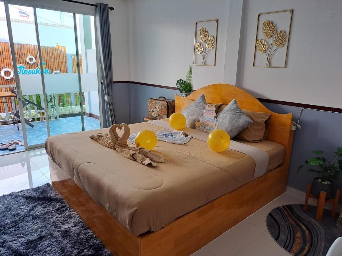 Bed and Breakfast Baan Tipsukon Koh Larn Exterior foto